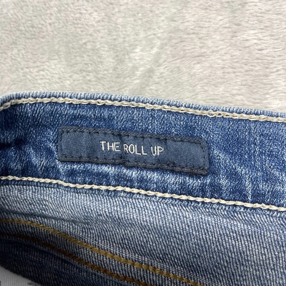 Lucky Brand Shorts Womens 4/27 Blue Denim The Roll Up Bermuda Embroidered Y2K - Picture 4 of 6